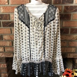 Taylor & Sage Boho Chic Blouse